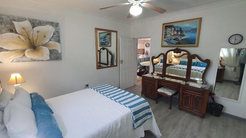 To Let 4 Bedroom Property for Rent in Dana Bay Western Cape